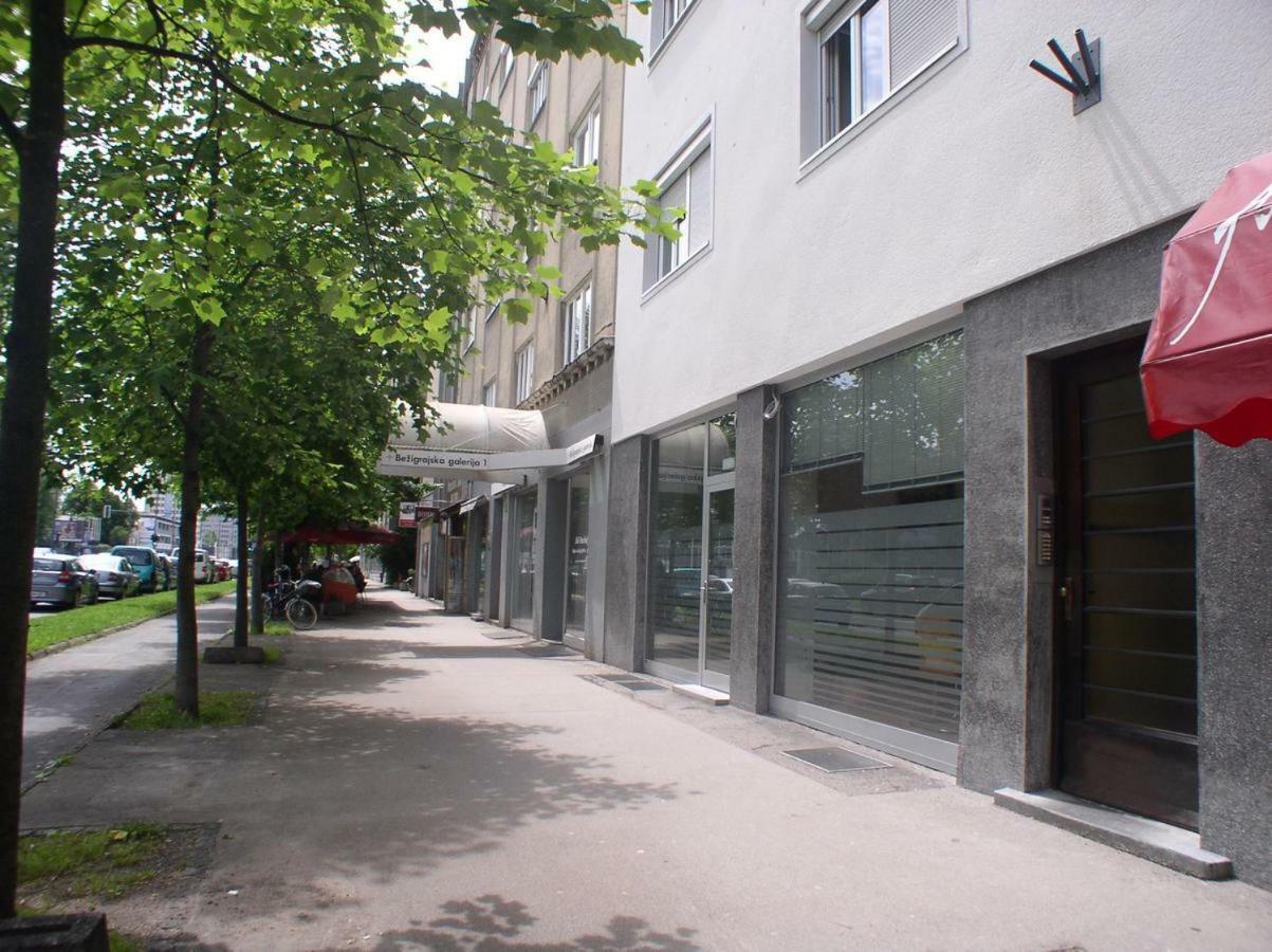 Apartment Red Square Ljubljana Eksteriør bilde